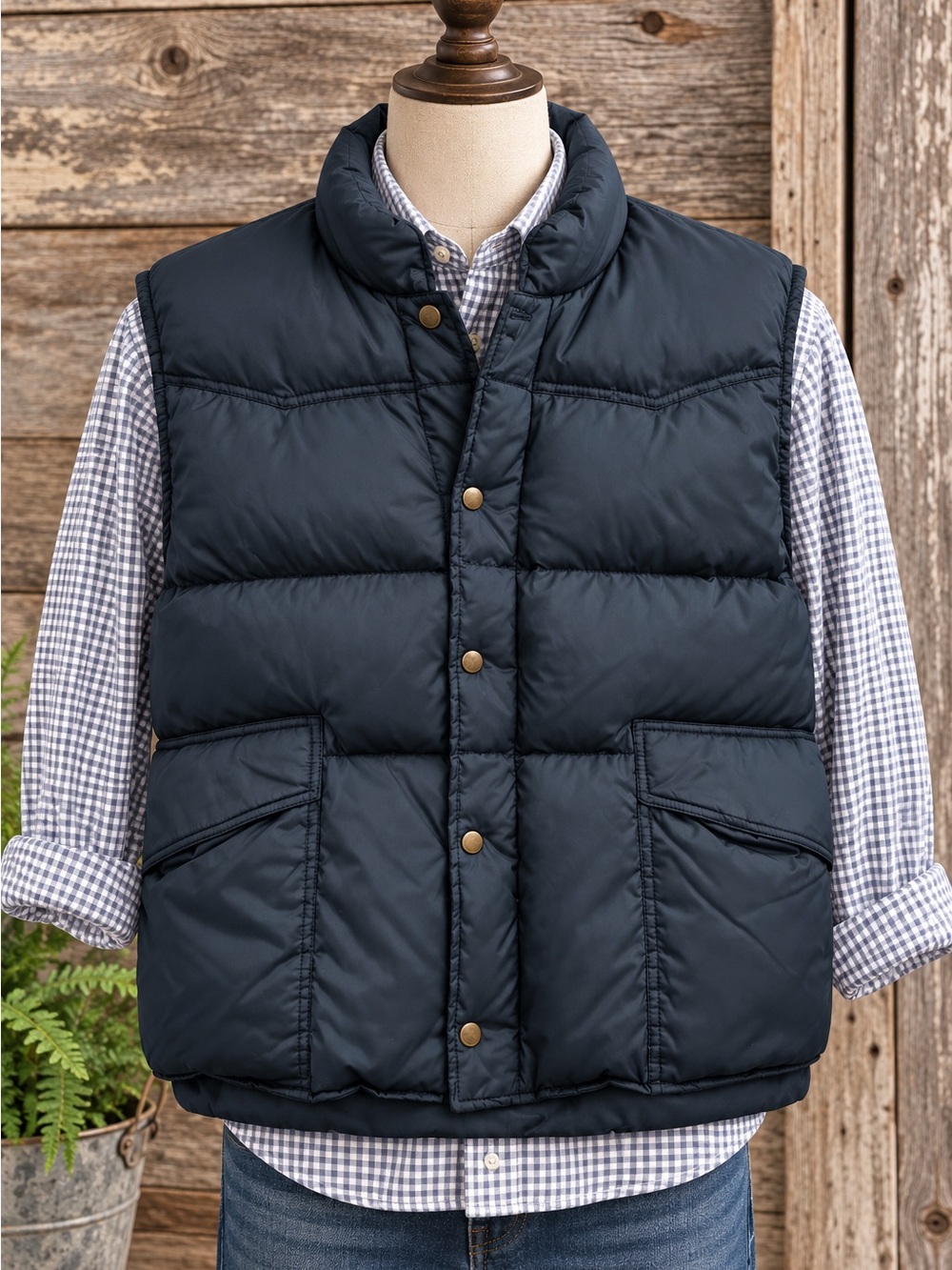 Vintage Red Head Quilted Down Vest LARGE made in Korea Dark Gray/Black